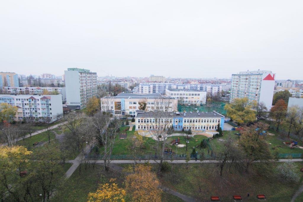 Śliczna, Krzyki